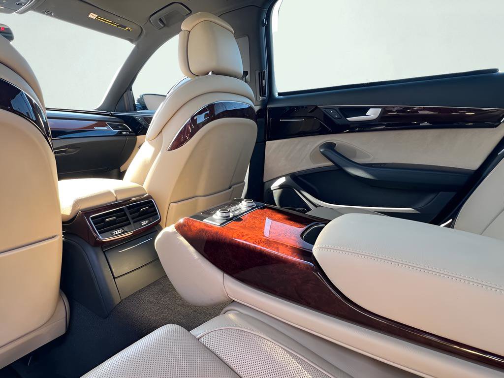 Used 2014 Audi A8 L 3.0T image 19