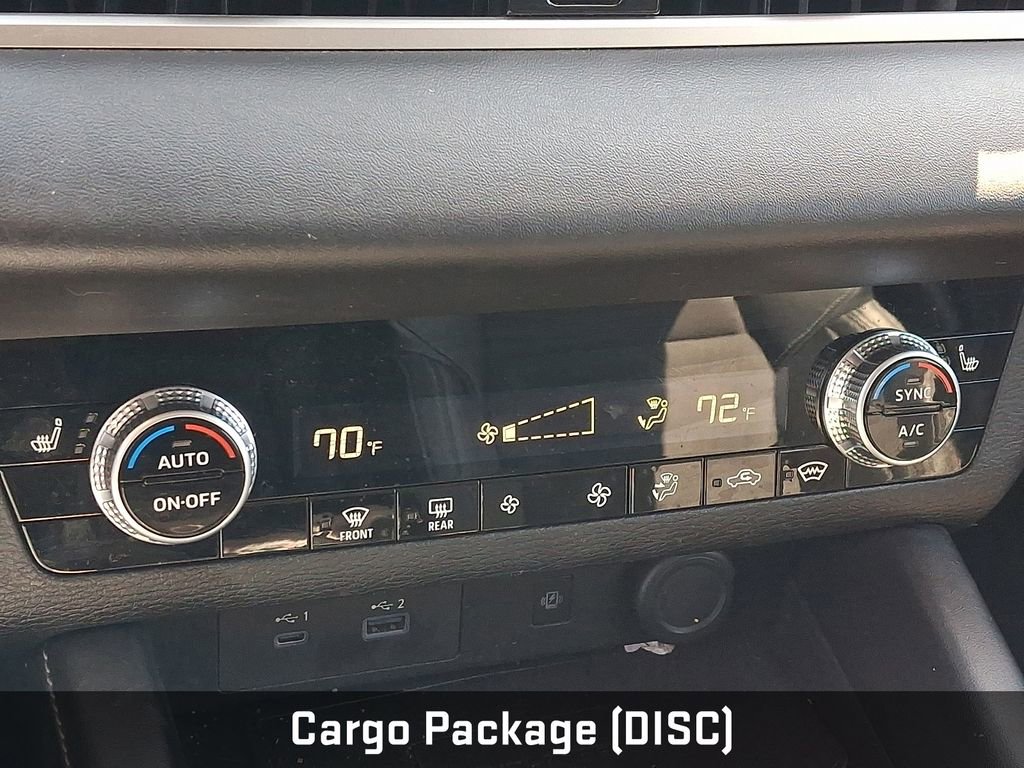 Used 2022 Mitsubishi Outlander SE image 16