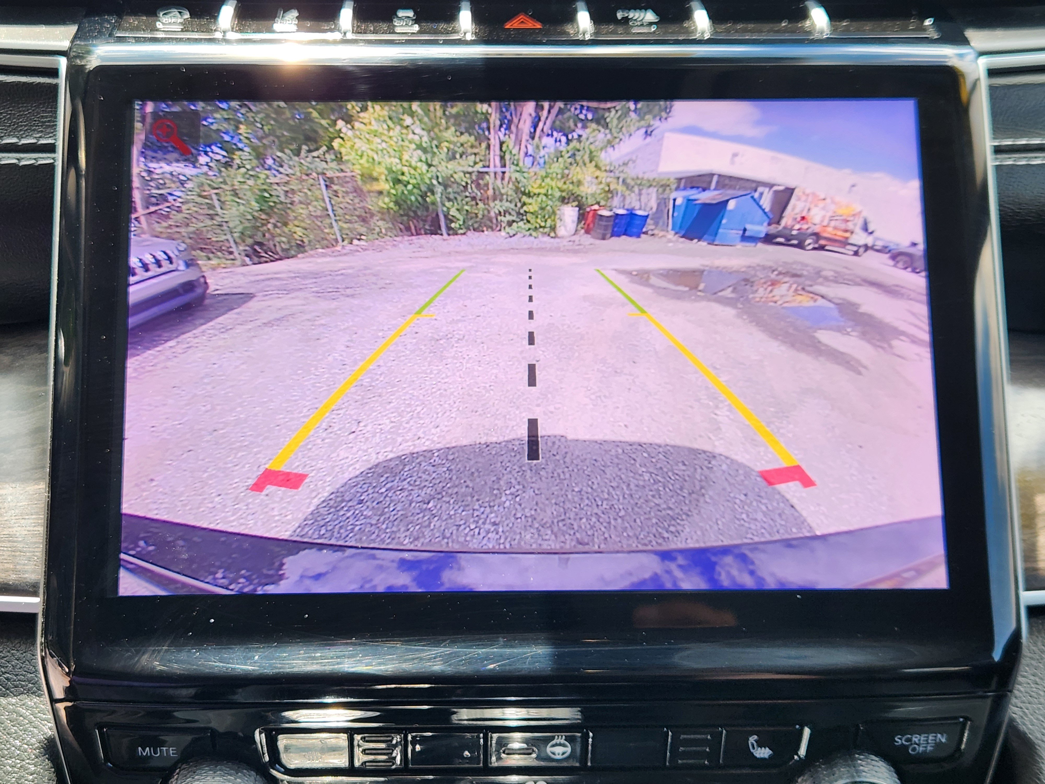 Used 2022 Jeep Grand Cherokee L Limited AWD/4WD image 14