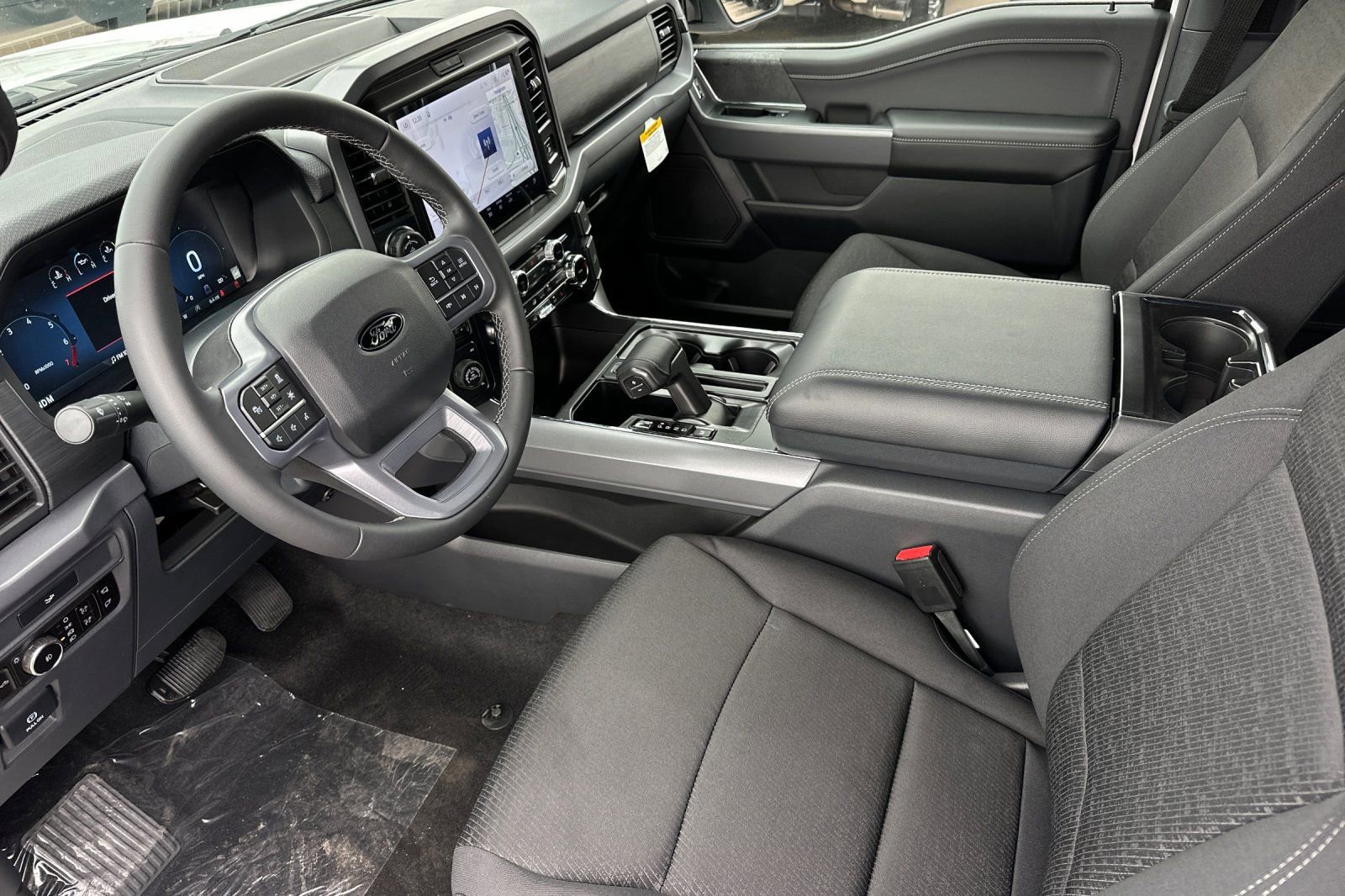 New 2026 Ford F150 XLT w/ Equipment Group 302A MID AWD/4WD image 9