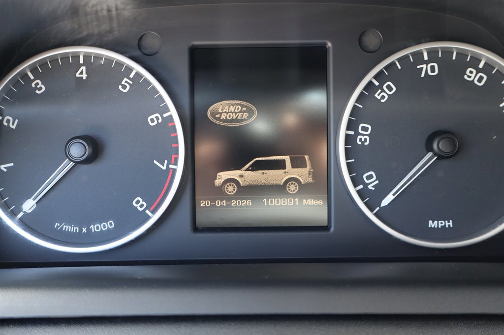 Used 2016 Land Rover LR4 HSE LUX AWD/4WD image 30