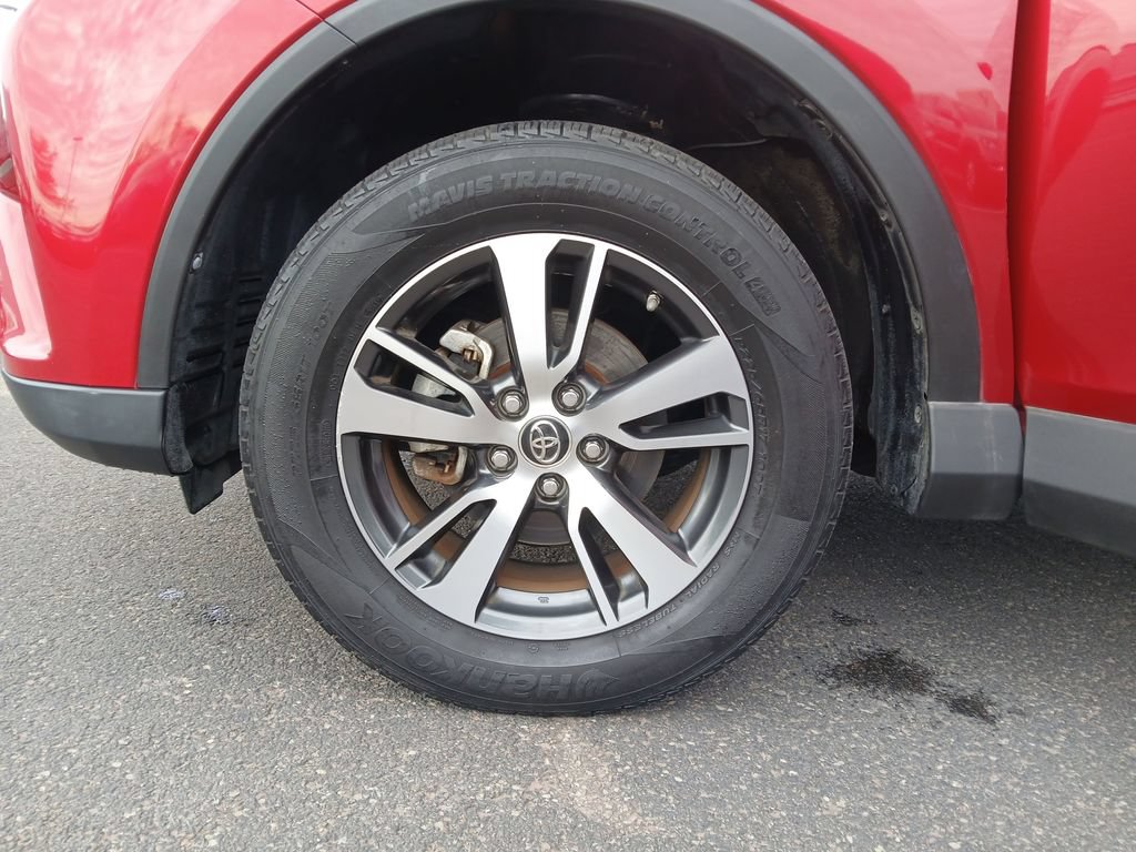 Used 2016 Toyota RAV4 XLE FWD image 27