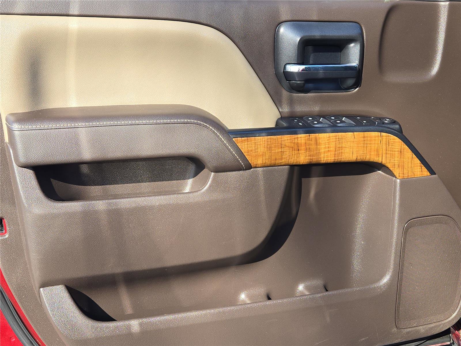 Used 2016 GMC Sierra 1500 SLE w/ SLE Value Package image 11