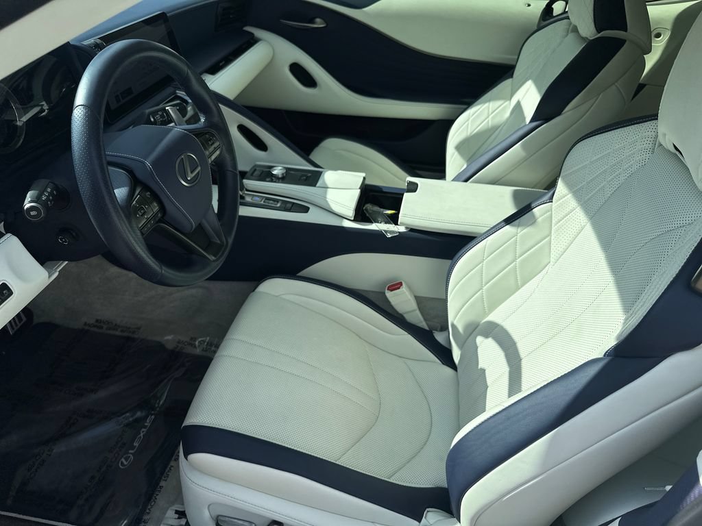 Used 2024 Lexus LC 500 Convertible RWD image 17