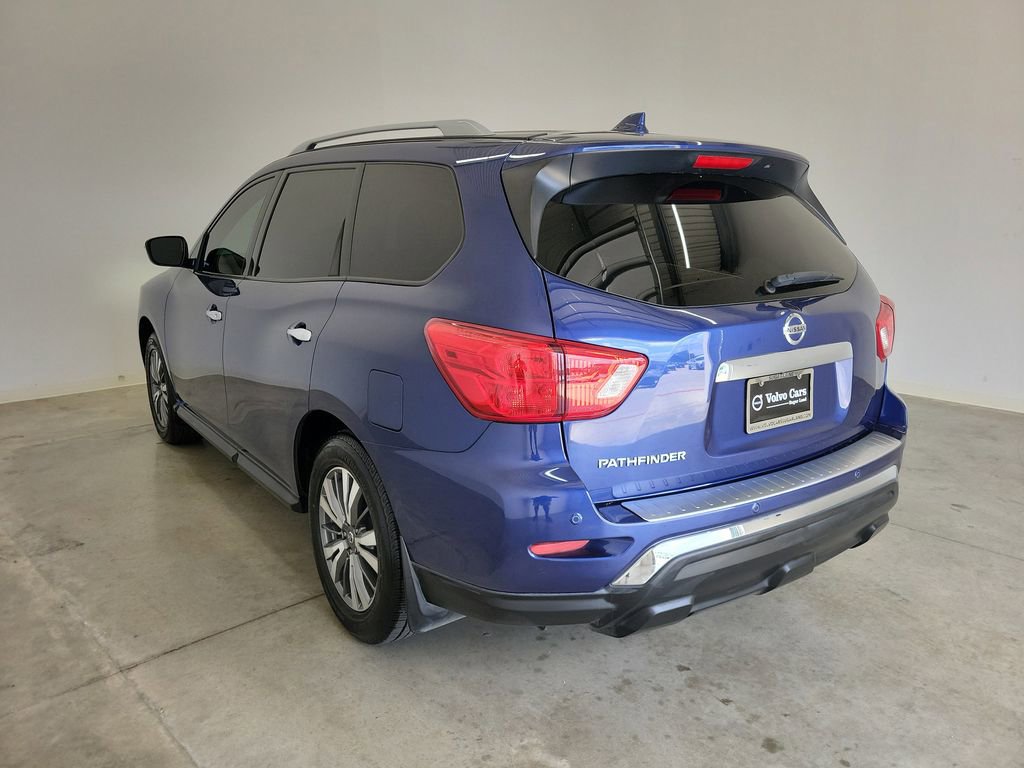 Used 2020 Nissan Pathfinder S image 7