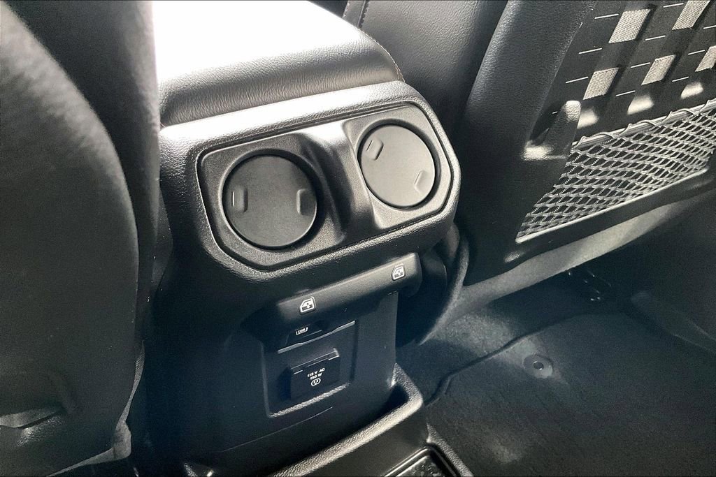 Used 2023 Jeep Wrangler Unlimited Rubicon 392 image 30