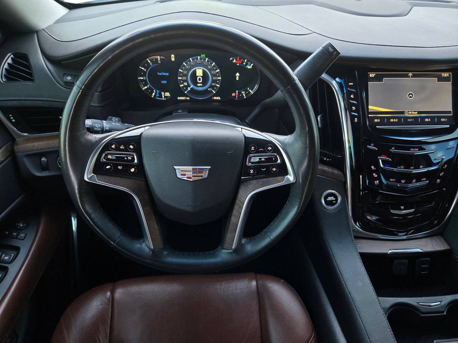 Used 2017 Cadillac Escalade Premium Luxury AWD/4WD image 14
