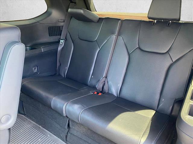 Used 2025 Lexus TX 500h AWD w/ Technology Package image 24
