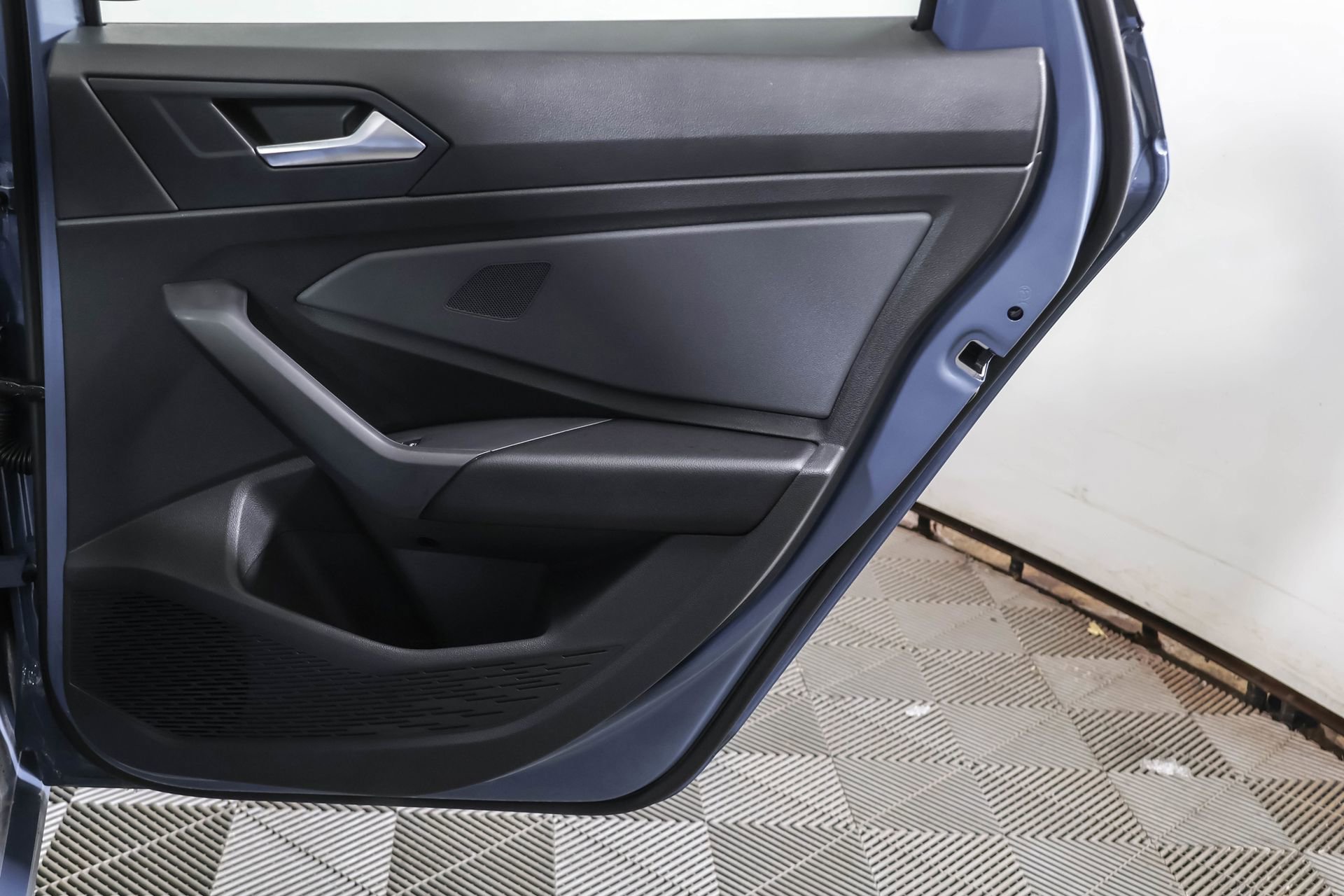 New 2026 Volkswagen Jetta SE FWD image 40