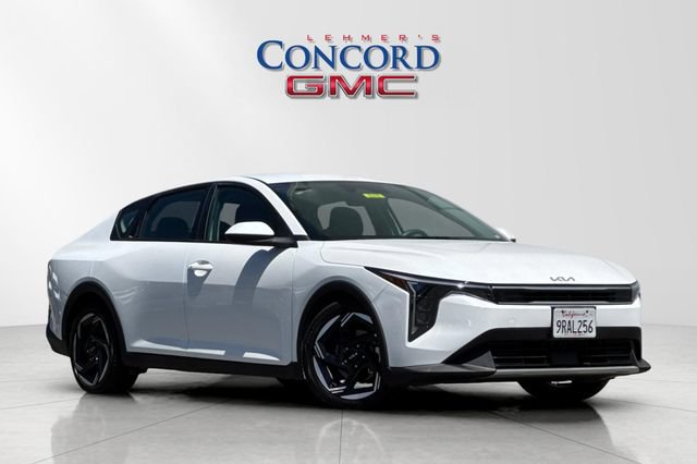 Used 2025 Kia K4 EX