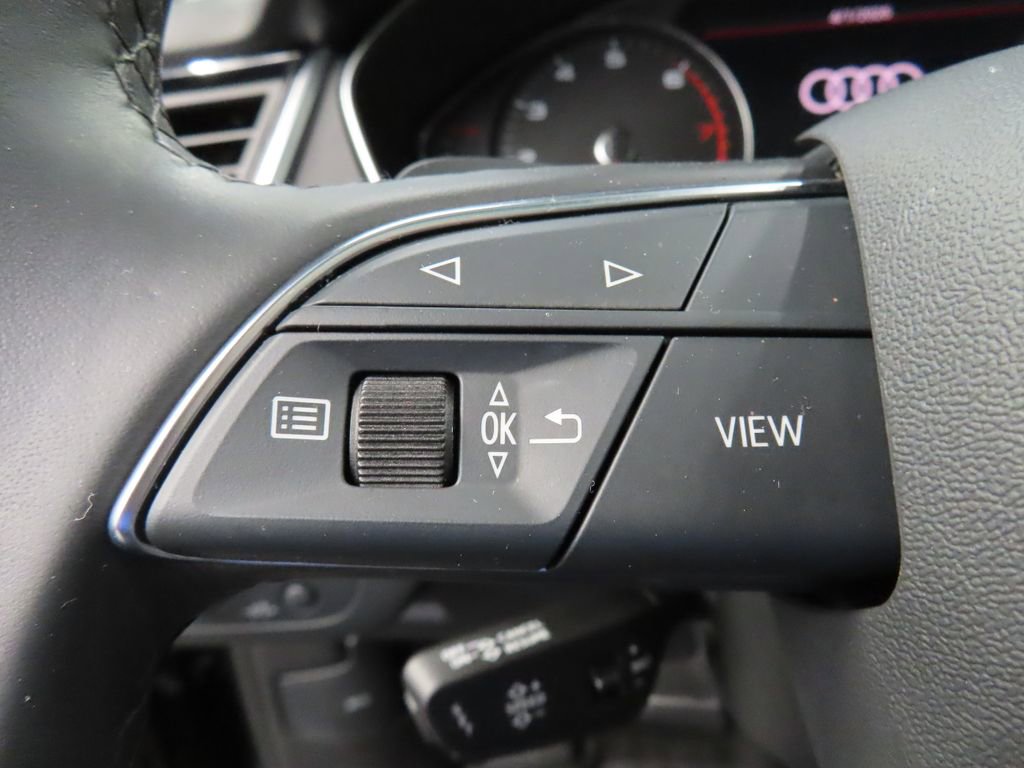 Used 2023 Audi Q5 2.0T Premium w/ Convenience Package image 40