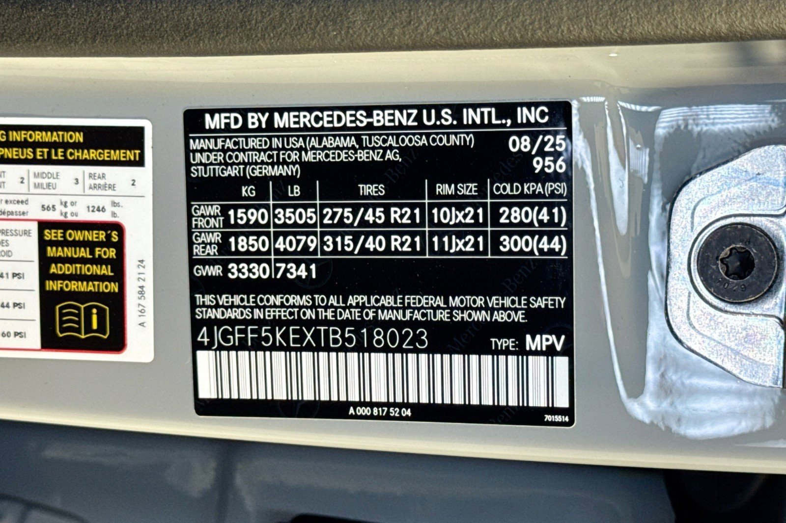 New 2026 Mercedes-Benz GLS 450 4MATIC image 31