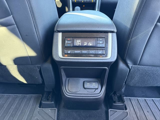 Used 2022 Subaru Ascent Limited image 25