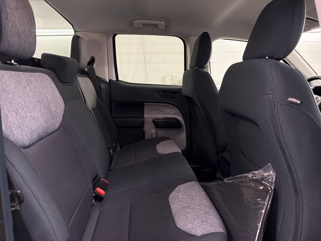 New 2026 Ford Maverick XLT FWD image 28
