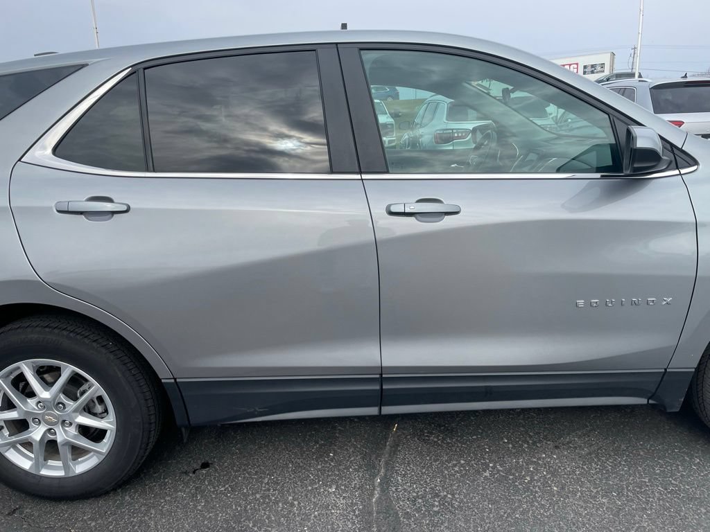 Used 2024 Chevrolet Equinox LT AWD/4WD image 36