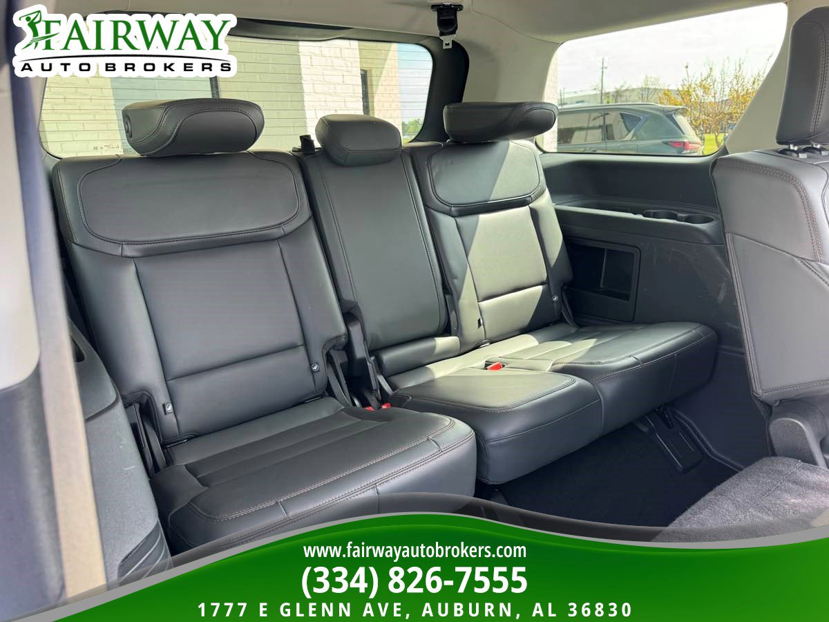 Used 2025 Ford Expedition Active image 14