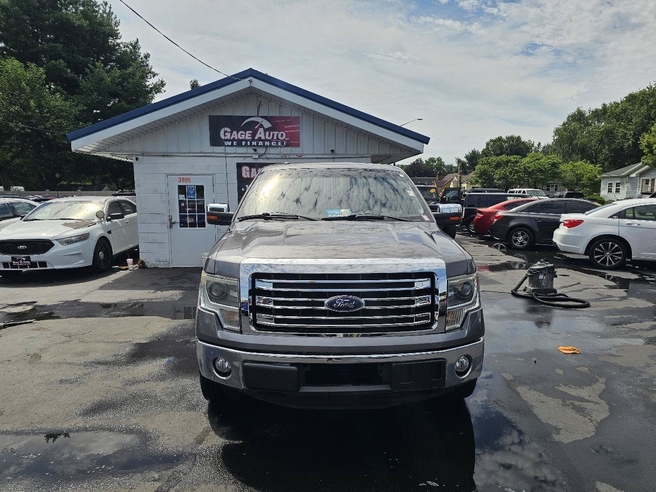 Used 2013 Ford F150 Lariat w/ Luxury Equipment Group AWD/4WD image 2