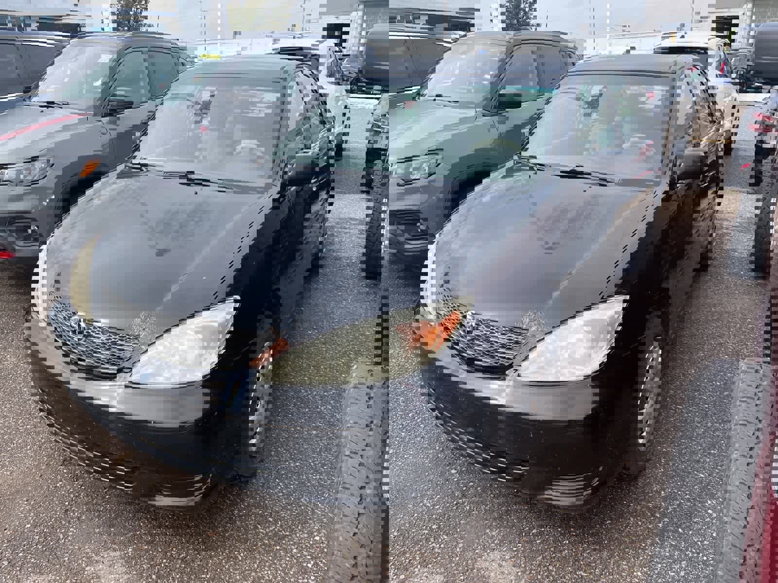 Used 2004 Toyota Camry LE image 1