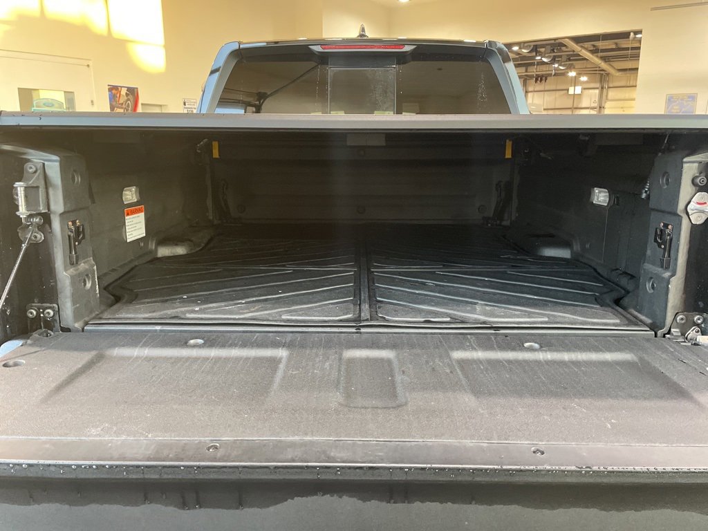 Used 2025 Honda Ridgeline Black Edition image 9