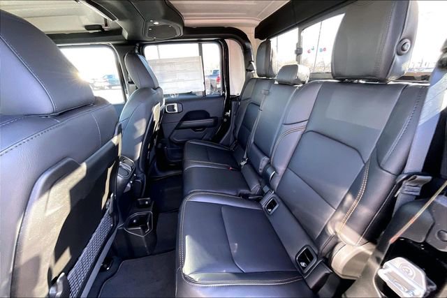 New 2026 Jeep Gladiator Sahara image 10