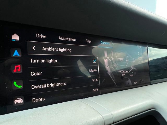 Used 2023 Porsche Taycan 4S w/ Premium Package image 34