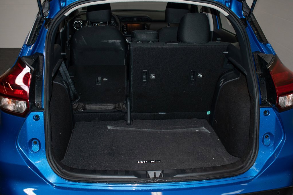 Used 2023 Nissan Kicks SV image 23