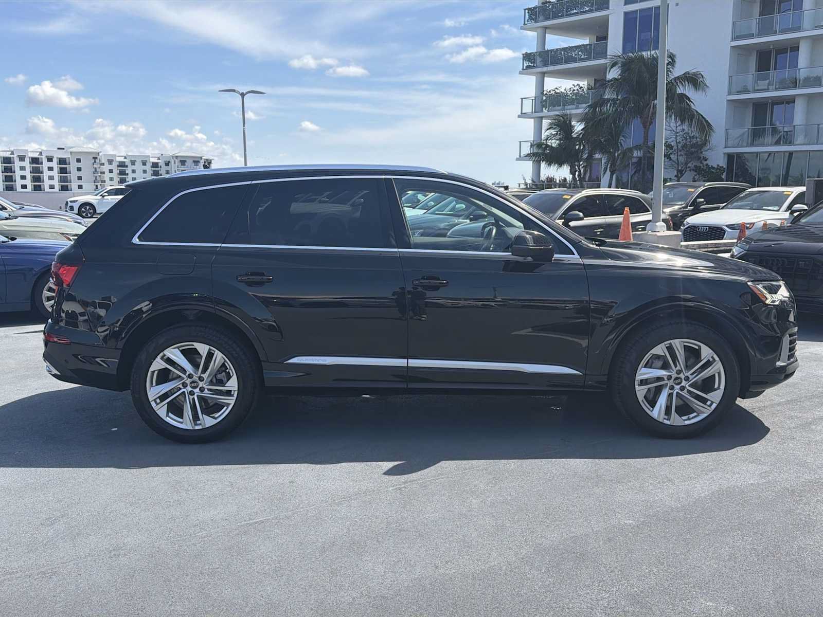 Certified 2023 Audi Q7 3.0T Premium Plus w/ Premium Plus Package AWD/4WD image 7