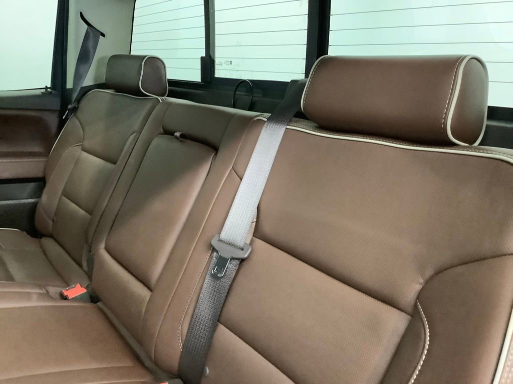 Used 2016 Chevrolet Silverado 2500 High Country w/ Duramax Plus Package image 8