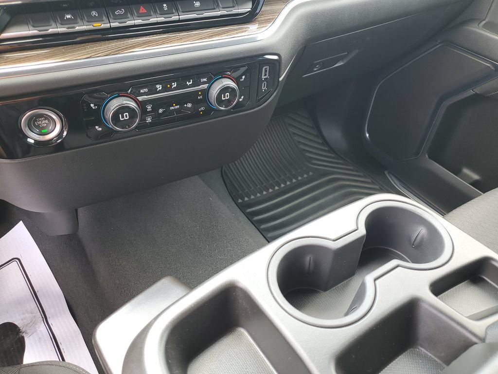 Certified 2024 Chevrolet Silverado 1500 LT AWD/4WD image 26