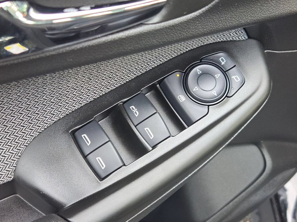 Certified 2023 Chevrolet TrailBlazer LS FWD image 24