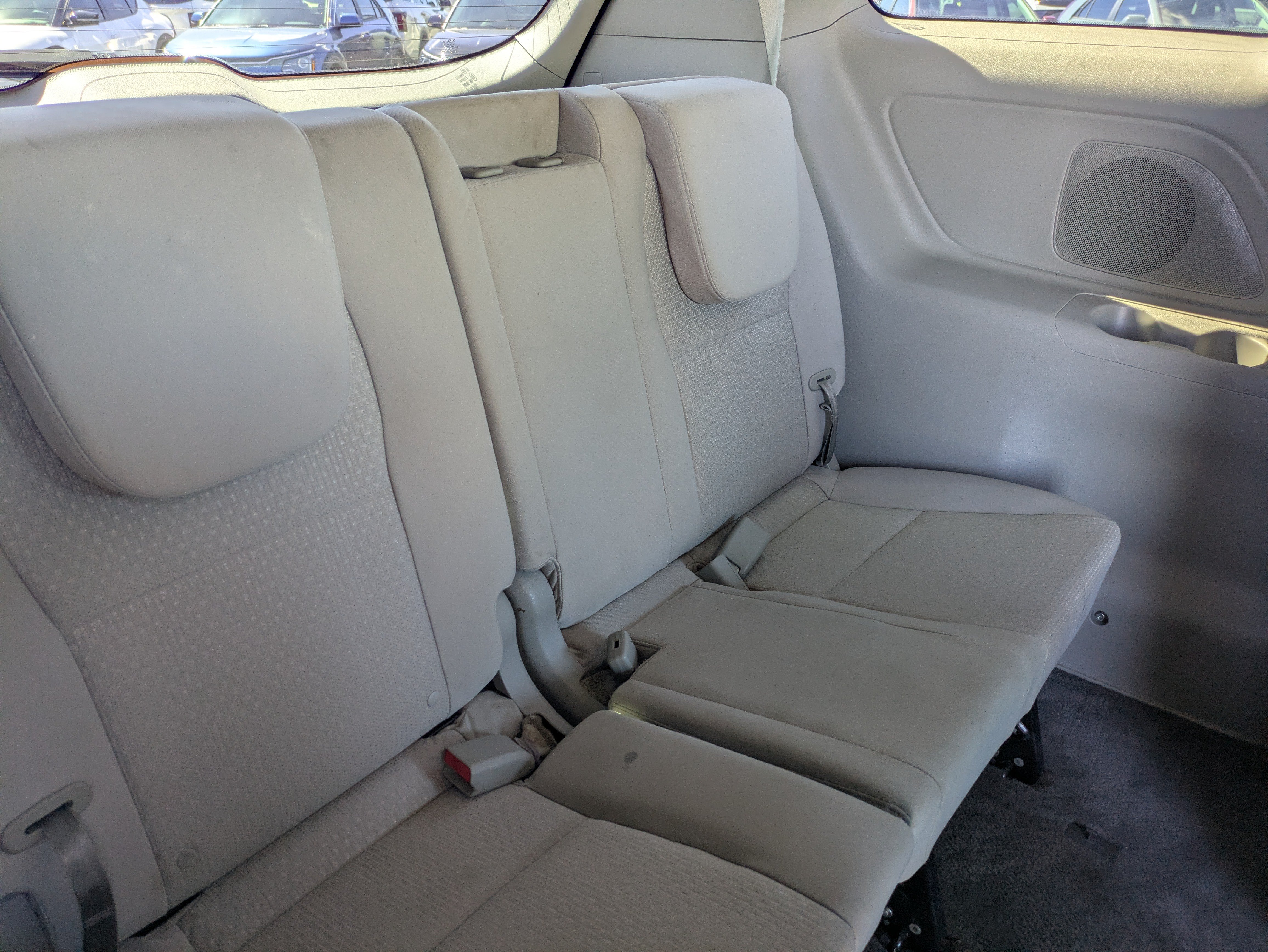 Used 2017 Kia Sedona L FWD image 15