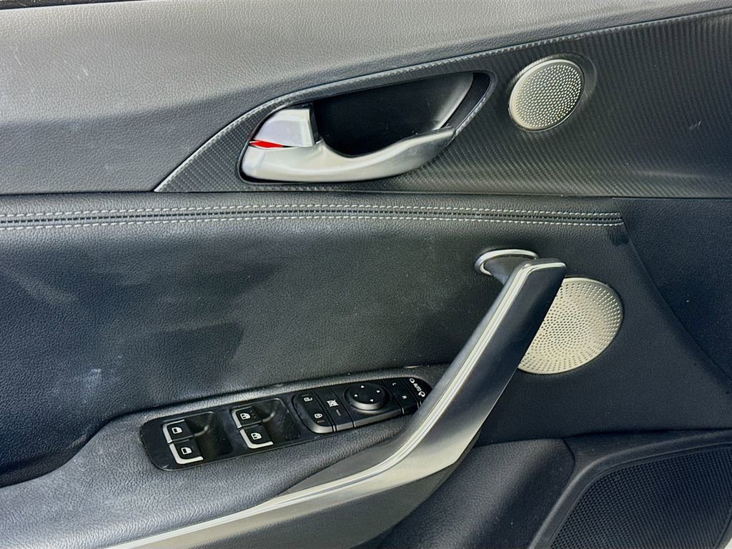 Used 2023 Kia Stinger GT-Line w/ Sun & Sound Package image 18
