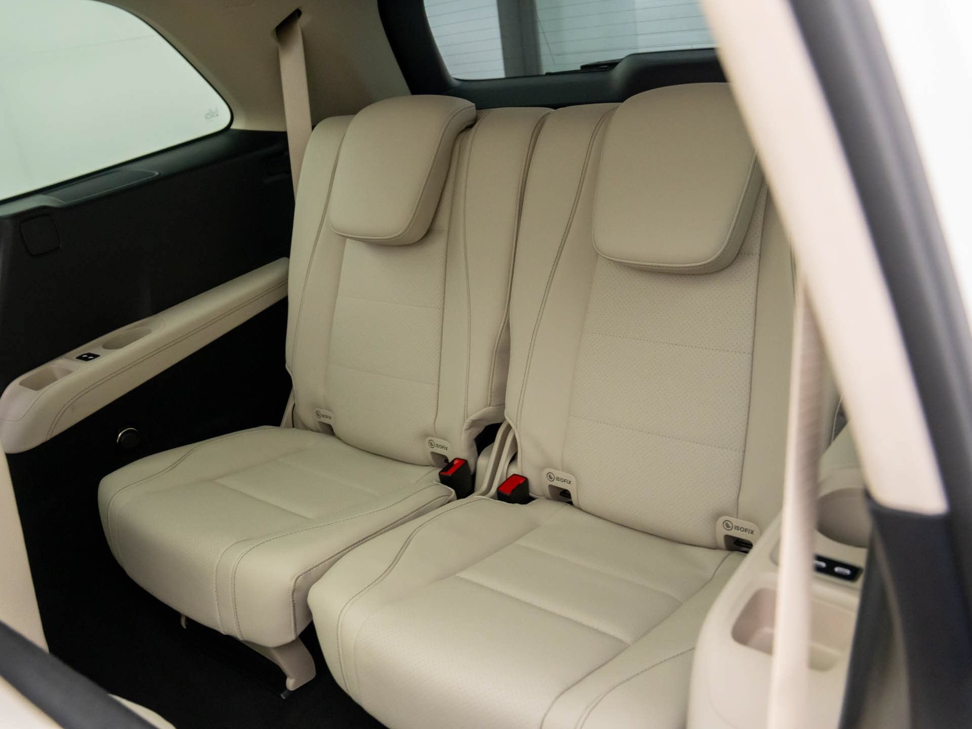 New 2026 Mercedes-Benz GLS 450 4MATIC image 21