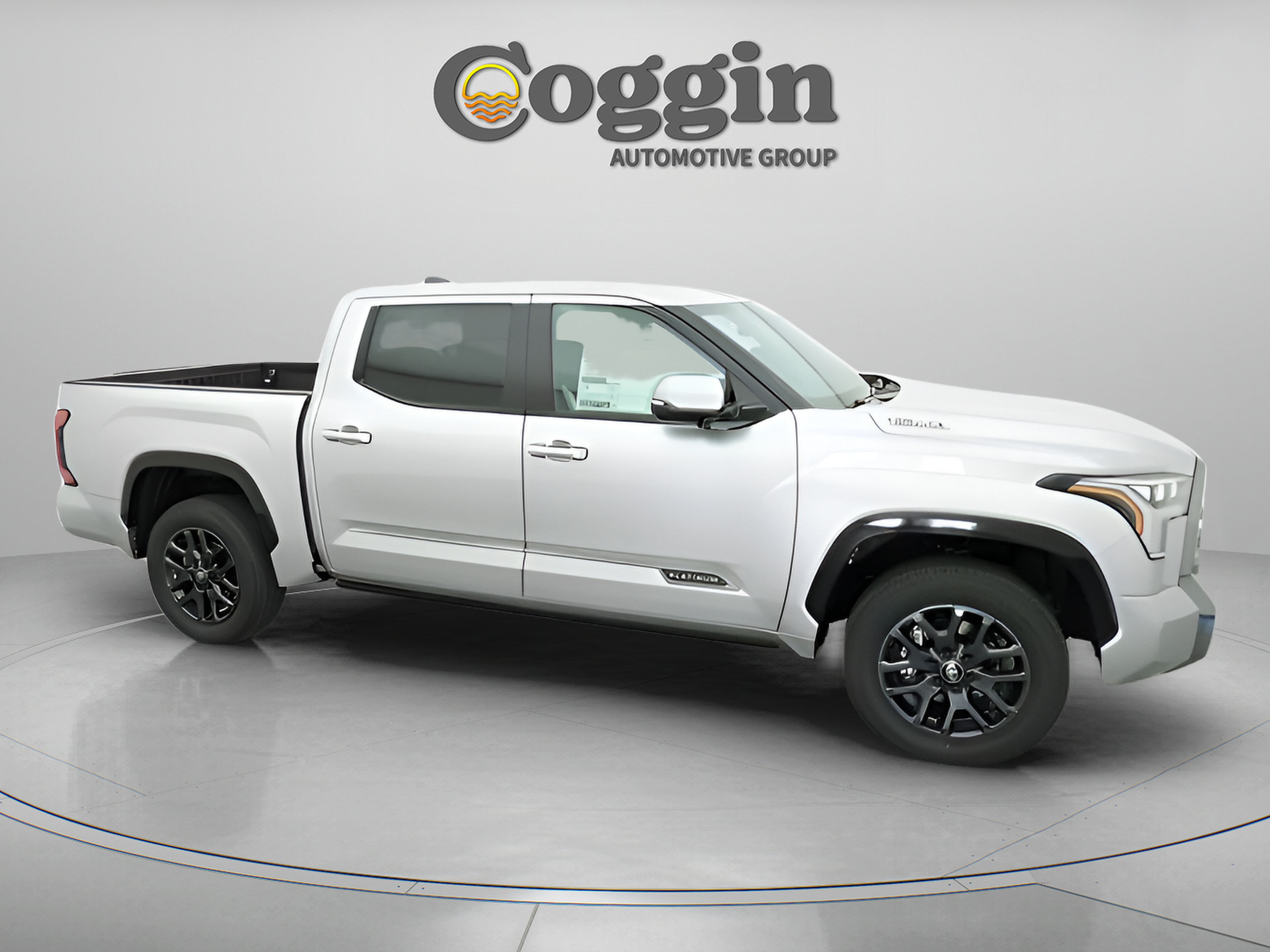 Used 2025 Toyota Tundra Platinum AWD/4WD image 23