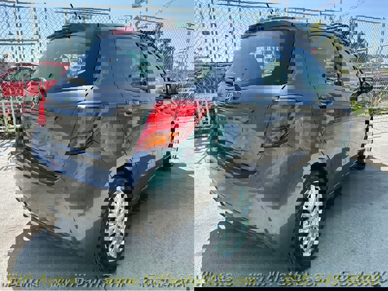 Used 2017 Toyota Yaris LE image 13