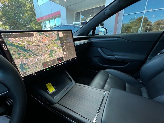 Used 2024 Tesla Model S image 17
