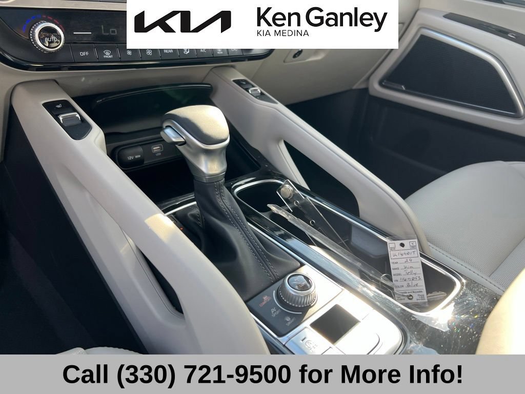 Certified 2024 Kia Telluride S w/ S Sunroof Package AWD/4WD image 33
