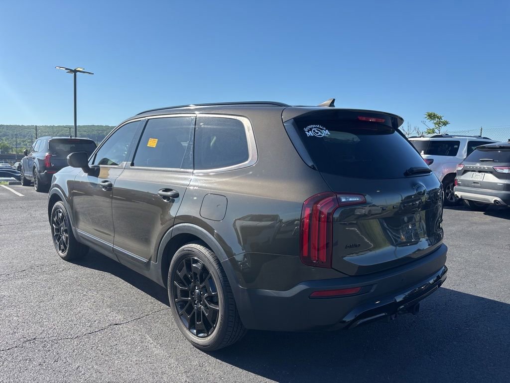 Used 2021 Kia Telluride EX w/ EX Premium Package AWD/4WD image 5