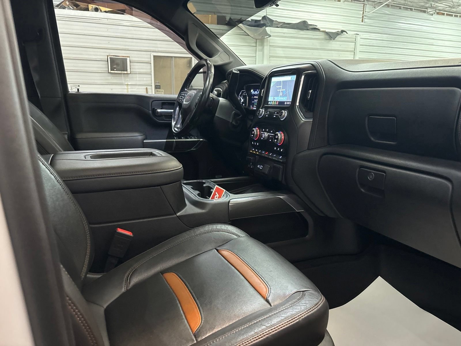 Used 2020 GMC Sierra 1500 AT4 w/ AT4 Premium Package AWD/4WD image 28