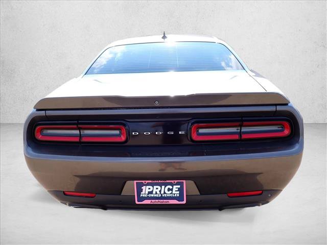 Used 2016 Dodge Challenger R/T Plus RWD image 3