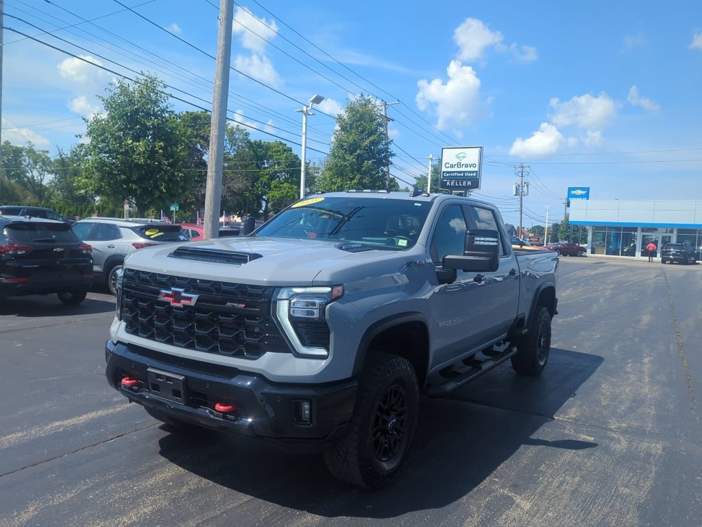 Certified 2025 Chevrolet Silverado 2500 ZR2 w/ Technology Package AWD/4WD image 4