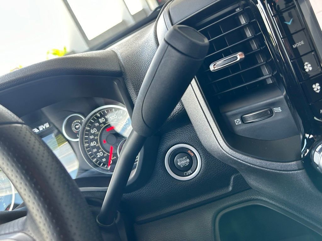 New 2024 RAM 3500 Tradesman image 30