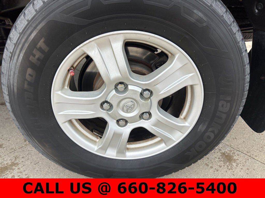 Used 2012 Toyota Tundra Grade image 11