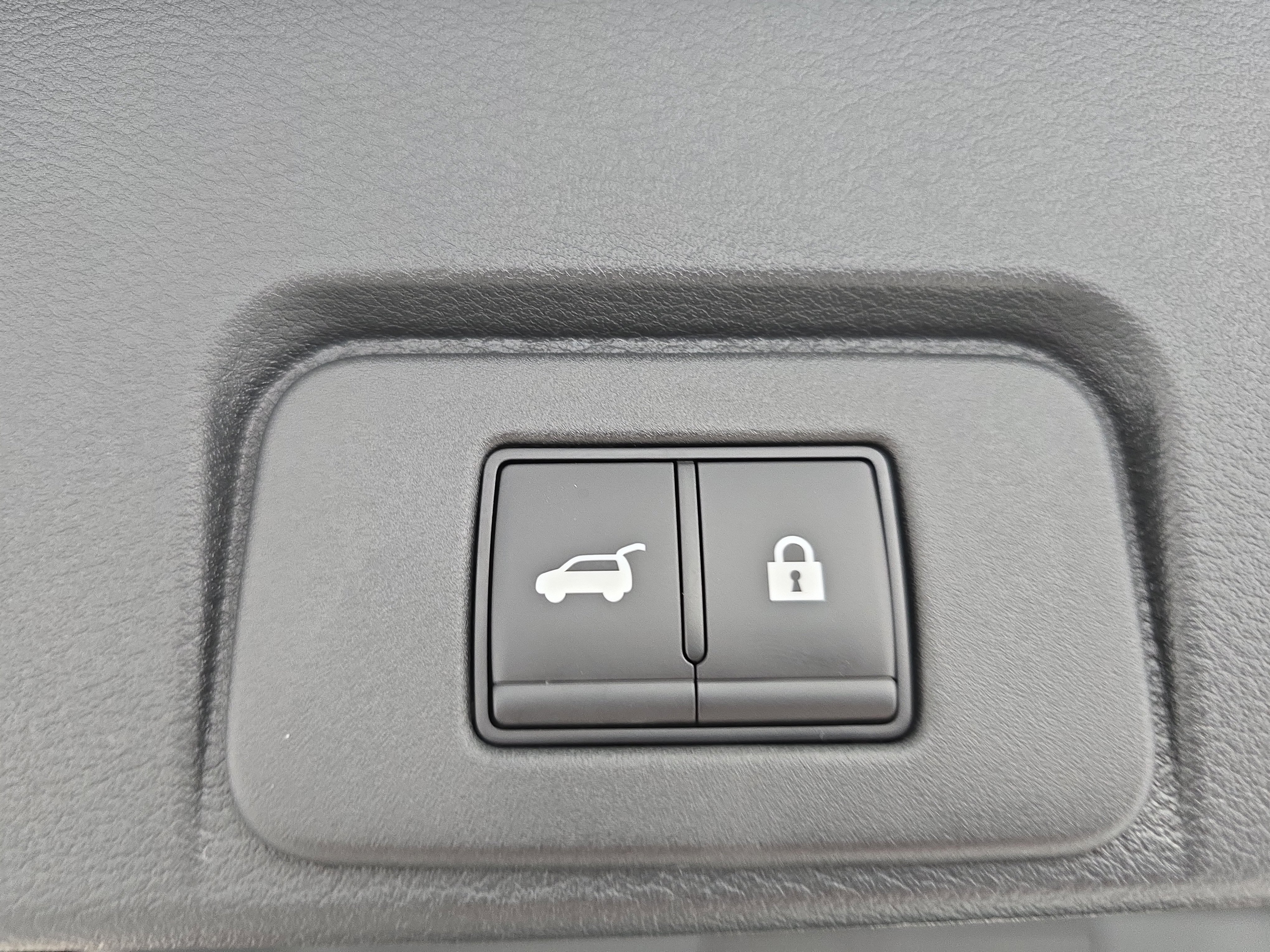 New 2026 Nissan Rogue Platinum image 13