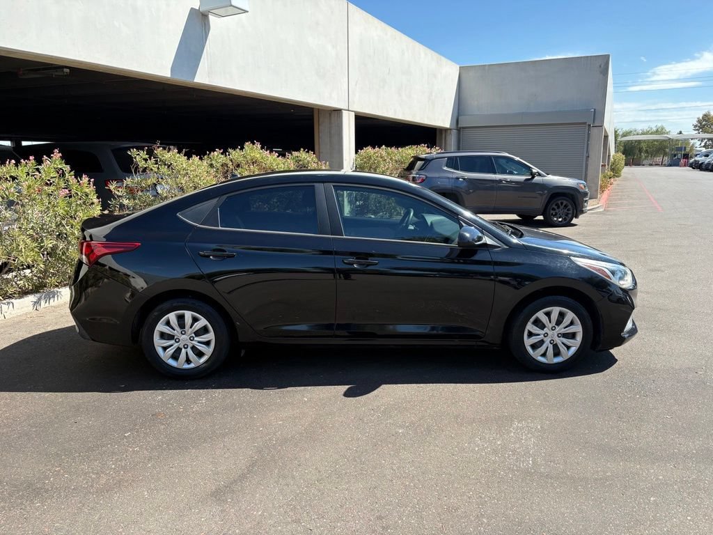 Used 2018 Hyundai Accent SE FWD image 5