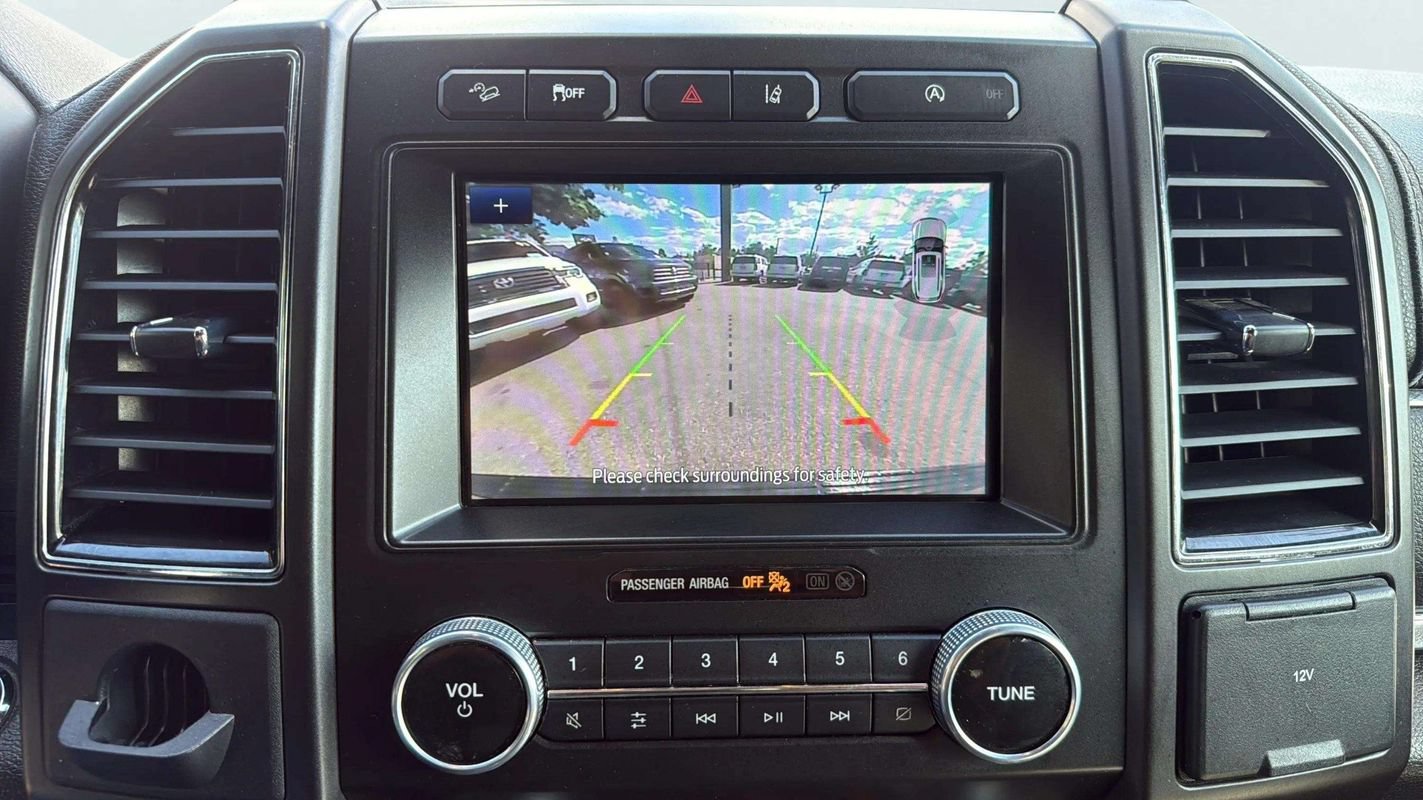 Used 2021 Ford Expedition Max Limited AWD/4WD image 11
