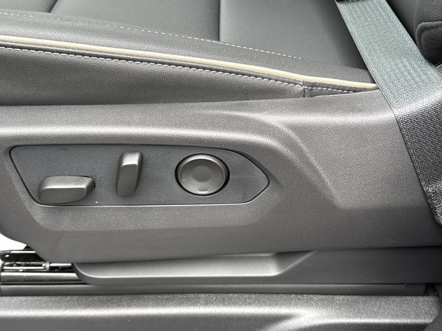 New 2026 GMC Yukon XL Elevation w/ Elevation Premium Package image 20