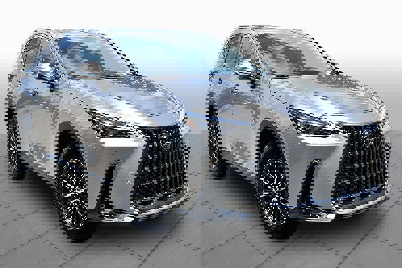 Used 2025 Lexus NX 250 FWD w/ Cold Area Package image 3