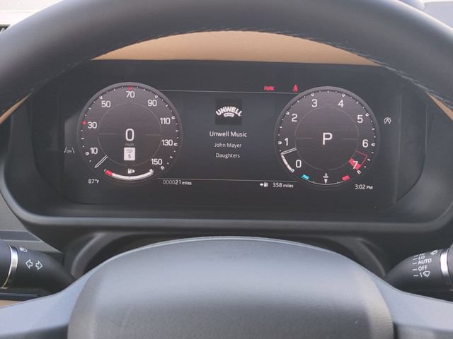 New 2026 Land Rover Defender 130 S AWD/4WD image 8