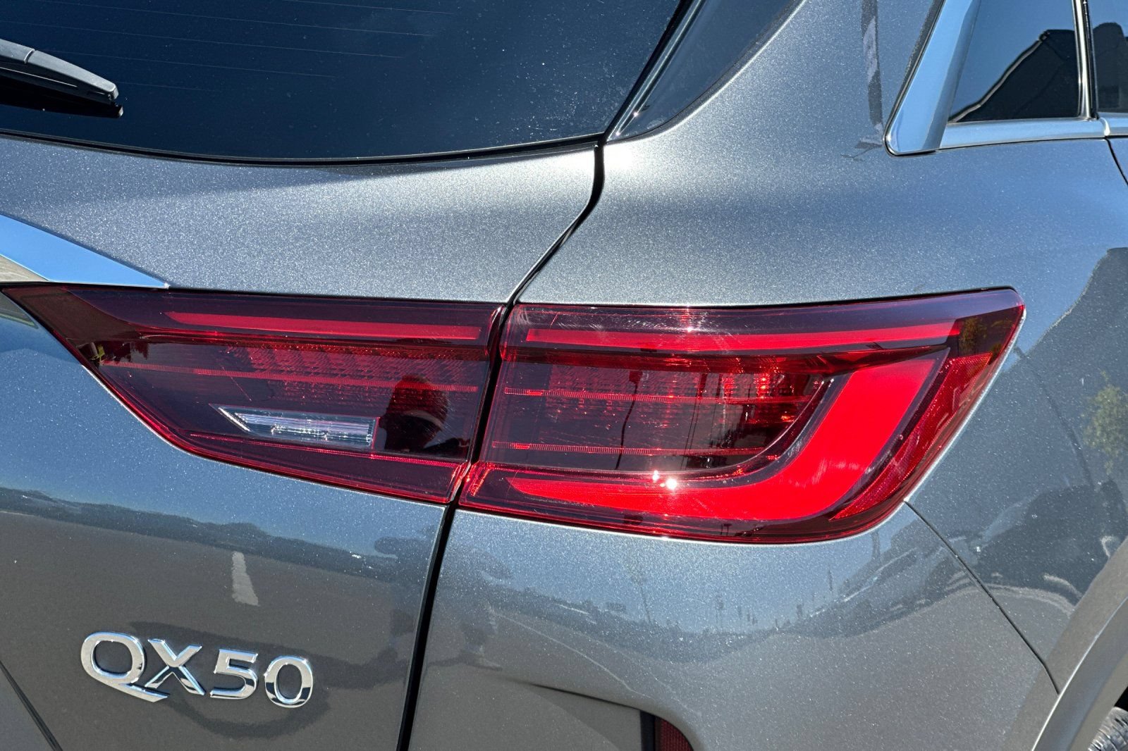 Certified 2025 INFINITI QX50 Luxe AWD/4WD image 51